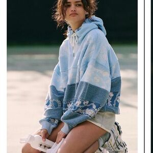 FREE PEOPLE
FP Movement - Bandana Logo Hoodie XL